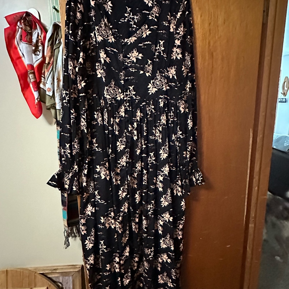 Rock & Roll Cowgirl Black and Tan Long Sleeve Sundress.